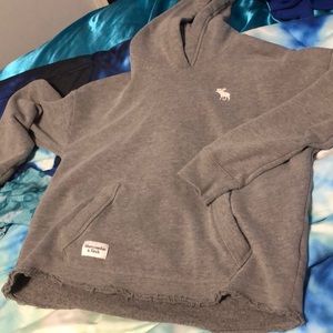 Hooded crop sweatshirt